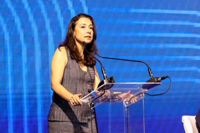 Tatiana Pinheiro, economista-chefe da Galápagos Capital, durante participação no evento Tatiana Pinheiro, economista-chefe da Galápagos Capital, durante participação no evento