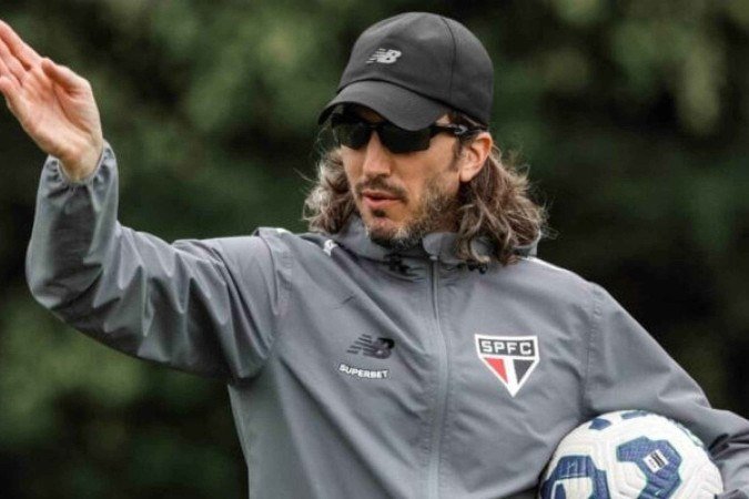 Zubeldía tem dúvida para escalar o São Paulo -  (crédito: Foto: Erico Leonan / São Paulo FC)