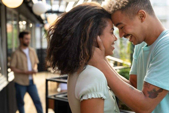 Amantes vão ganhar presentes de dia dos namorados - (crédito: FreePik) Amantes vão ganhar presentes de dia dos namorados - (crédito: FreePik)