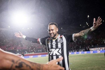 Neymar em partida pelo Santos -  (crédito: Foto: Raul Baretta/ Santos)