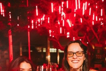 No bar Âmbar, o dia é dos namorados mas a noite é dos solteiros -  (crédito: Tchnogamia)