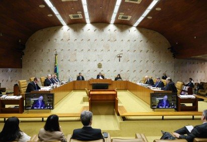 Os ministros Dias Toffoli, Luiz Fux, Flávio Dino, Cristiano Zanin, Gilmar Mendes e Luís Roberto Barroso votaram pela responsabilização.

 -  (crédito:  Ton Molina/STF)