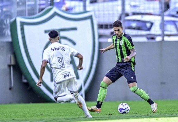 Foto: Mourão Panda / América