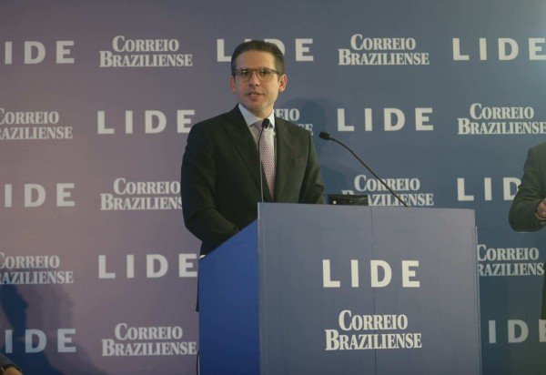 Deputado Hugo Motta discursa no 2º Brasília Summit promovido pelo Lide e Correio Braziliense - (crédito: Ed Alves/CB/D.A Press)