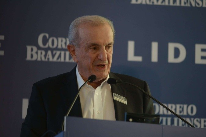 Em seu discurso, Matturro sugeriu a remoção do termo Em seu discurso, Matturro sugeriu a remoção do termo
