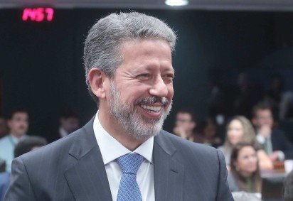 Lira havia prometido entregar seu relatório até 27 de junho, mas os planos mudaram depois da movimentação do Congresso e governo em prol de medidas arrecadatórias -  (crédito: Bruno Spada/Câmara)