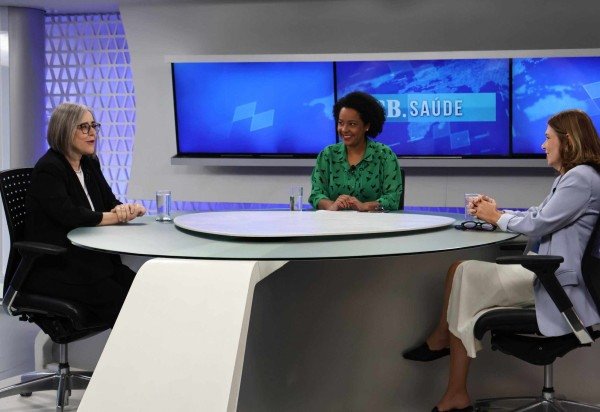   Bruna Gaston CB/DA Press