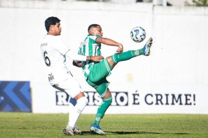 Juventude e santos mediram forças nesta quinta-feira, pelo Brasileiro Sub-20 - (crédito: Foto: Nathan Bizotto / EC Juventude) Juventude e santos mediram forças nesta quinta-feira, pelo Brasileiro Sub-20 - (crédito: Foto: Nathan Bizotto / EC Juventude)