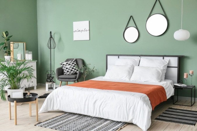 A decoração do quarto do casal pode favorecer o relacionamento (Imagem: Pixel-Shot | Shutterstock) - (crédito: EdiCase) A decoração do quarto do casal pode favorecer o relacionamento (Imagem: Pixel-Shot | Shutterstock) - (crédito: EdiCase)