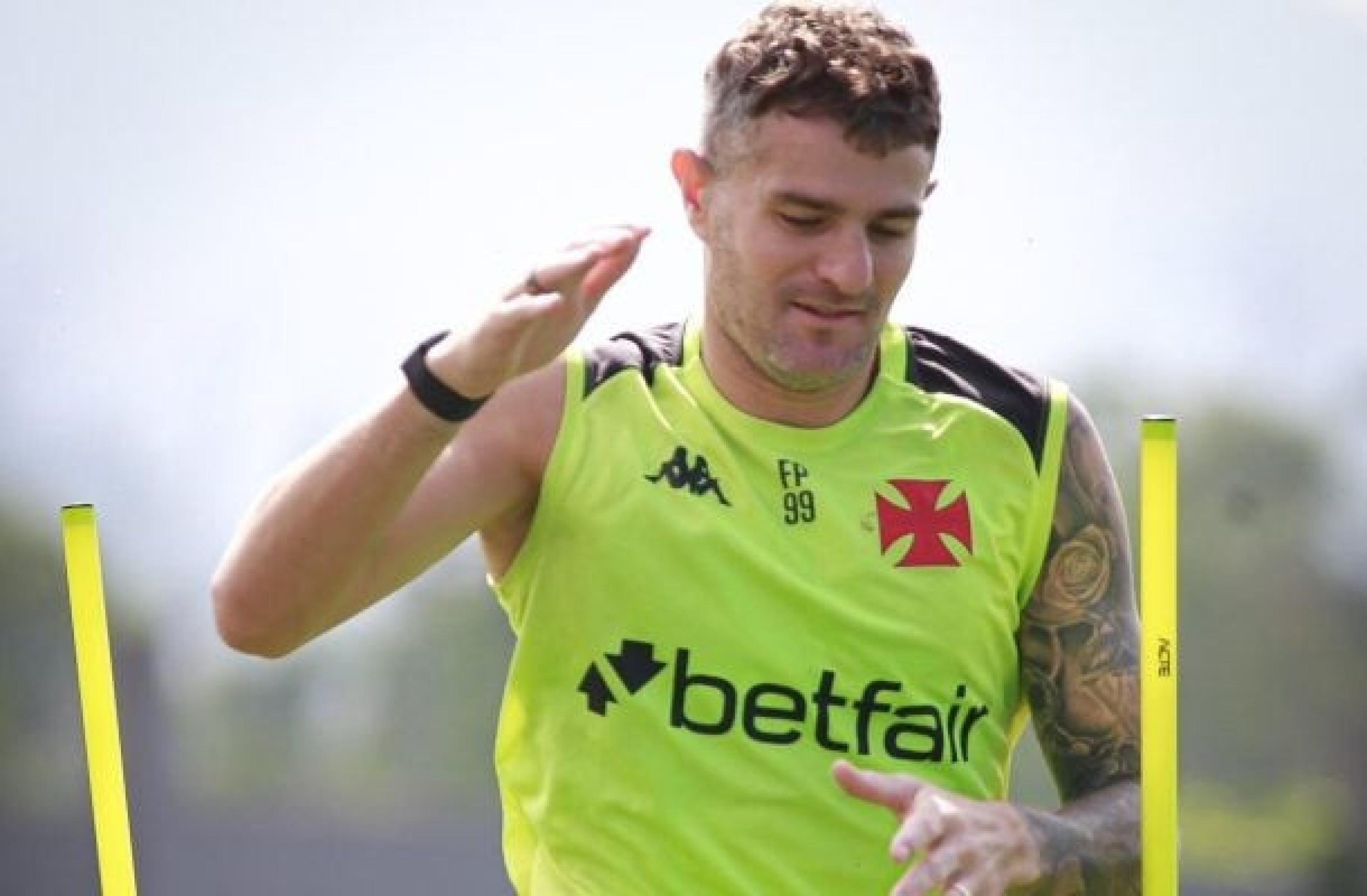 Boca Juniors pode fazer proposta por Vegetti