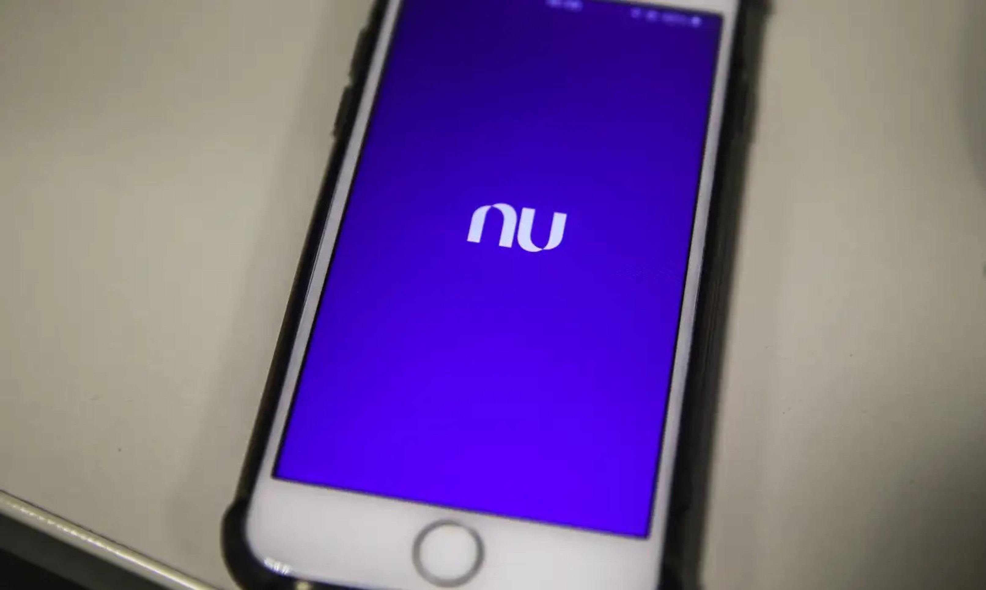 Nubank rebate fala de Haddad e diz que paga mais tributos que grandes bancos