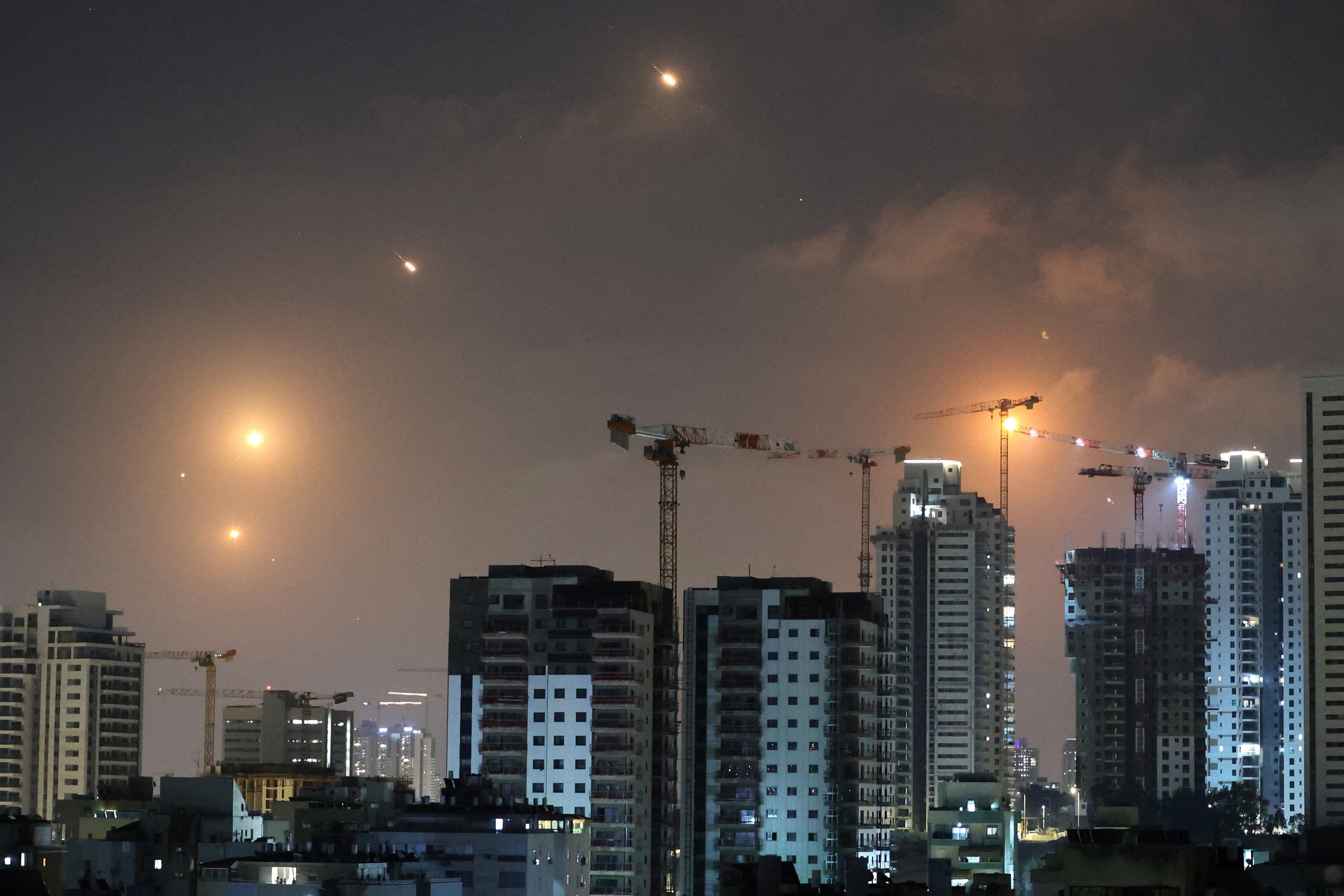 Entenda o que as delegações de autoridades brasileiras foram fazer em Israel Entenda o que as delegações de autoridades brasileiras foram fazer em Israel