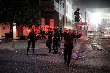 Israel afirma ter atrasado desenvolvimento de bomba atômica pelo Irã - BBC Geral