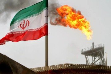  Tensão geopolítica afeta preços do petróleo após ataques de Israel ao Irã. Uma crise no setor terá implicações no comércio internacional  -  (crédito:  AFP)