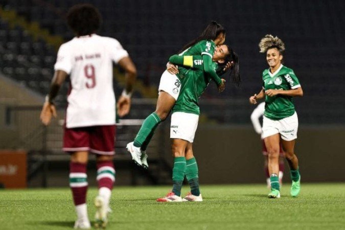 Palmeiras venceu o Fluminense por 4 a 2, de virada, na Arena Barueri, pelo Brasileirão Feminino - (crédito: Foto: Rebeca Reis/Staff Images Woman/ CBF) Palmeiras venceu o Fluminense por 4 a 2, de virada, na Arena Barueri, pelo Brasileirão Feminino - (crédito: Foto: Rebeca Reis/Staff Images Woman/ CBF)