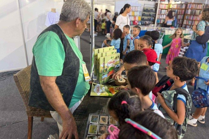 Feira do Livro de Brasília, no Complexo Cultural da República, encerra atividades neste sábado (13/6) -  (crédito: Michel Medeiros)