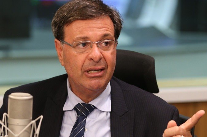 Machado diz ter ido a consulado para renovar aporte do pai - (crédito: Valter Campanato/Agência Brasil) Machado diz ter ido a consulado para renovar aporte do pai - (crédito: Valter Campanato/Agência Brasil)