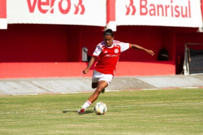  YAGO – Entrou no lugar de Bruno Henrique no intervalo, dando mais mobilidade ao meio de campo e liberando Tabata para o ataque. NOTA: 6,0. Foto: Ricardo Duarte / Internacional