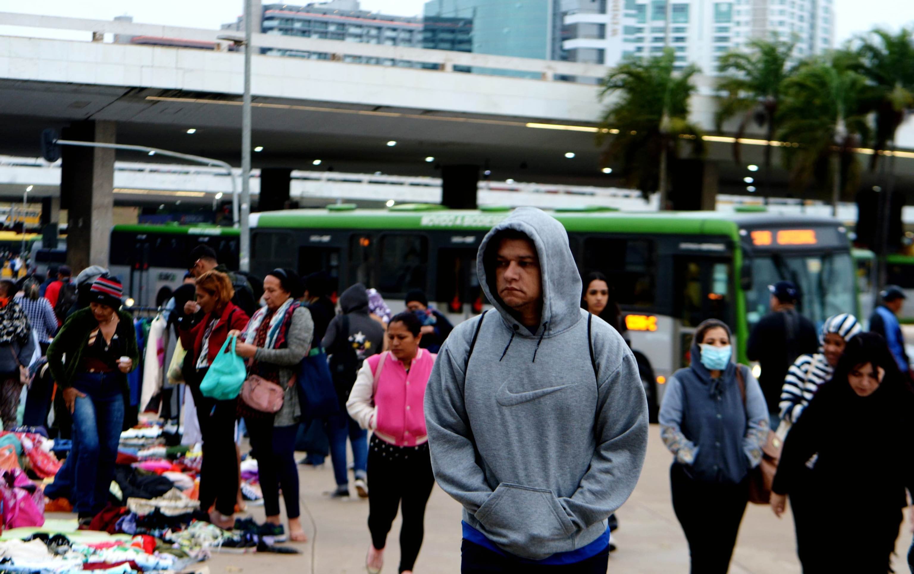 Sensação térmica chega a 8,9°C e frio persiste durante o fim de semana no DF