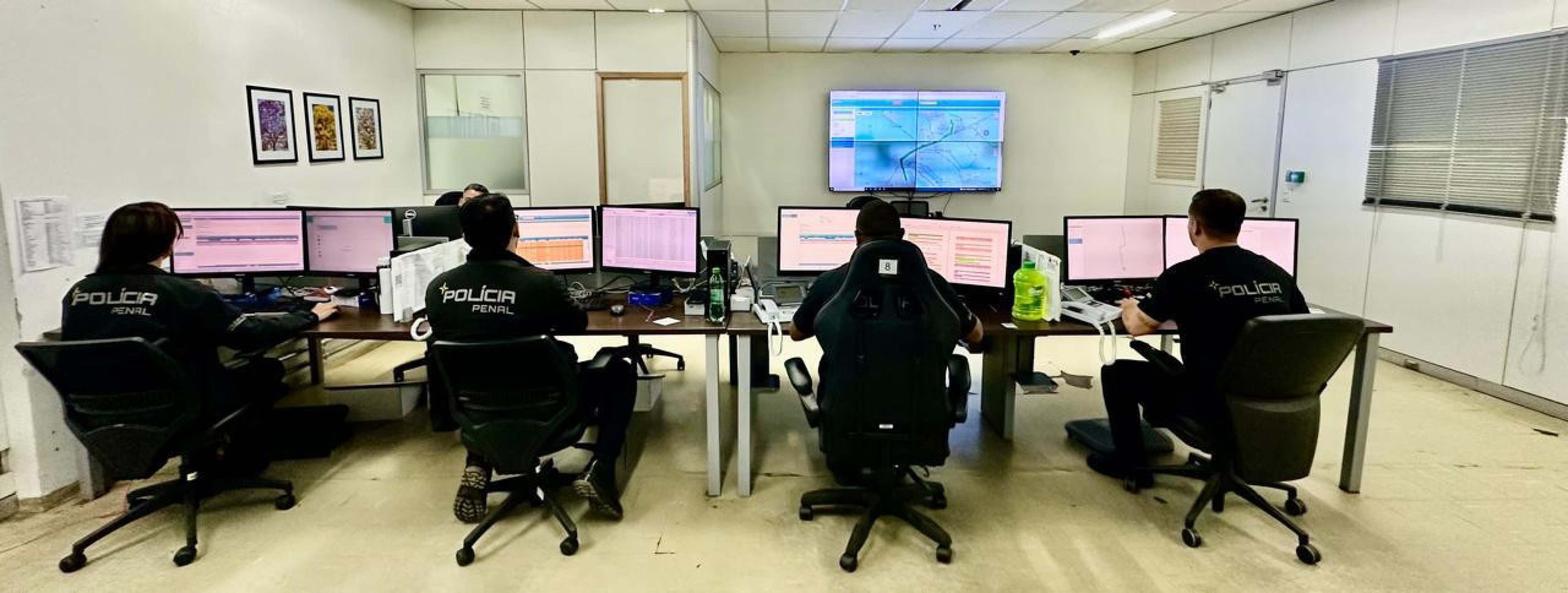 Presos driblam a Justiça com bloqueio às tornozeleiras eletrônicas Presos driblam a Justiça com bloqueio às tornozeleiras eletrônicas