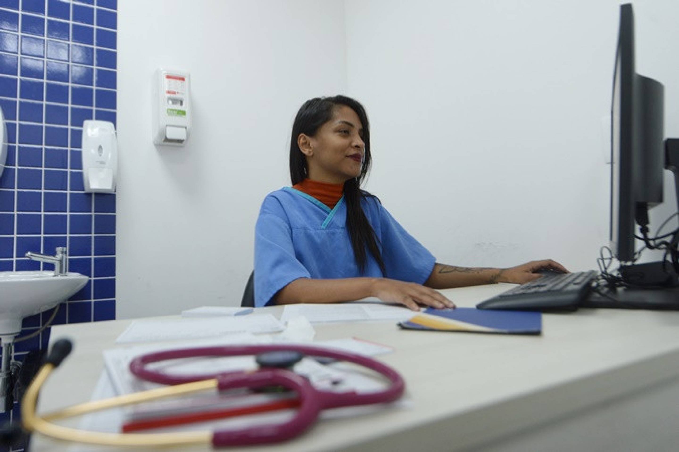 Estudante de Medicina Rithiele Souza. Estudante de Medicina Rithiele Souza.