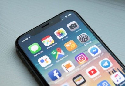 Smartphones foram o segundo item mais desejado deste fim de semana de promo&ccedil;&otilde;es e devem continuar com alta procura -  (crédito: William Hook Unsplash)