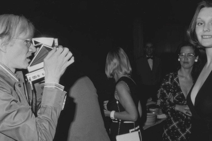 A celebridade artística em ação