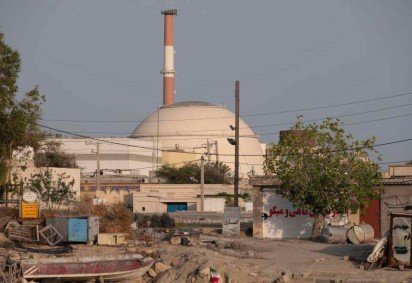 Os ataques israelenses em Teerã na noite de quinta-feira tiveram como alvo cientistas nucleares e comandantes militares -  (crédito: Reuters)