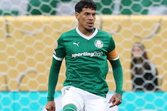 GUSTAVO GÓMEZ – Apesar de perder algumas disputas aéreas, transmitiu segurança, comandou bem o trio de zaga e saiu jogando com qualidade. Amarelado, maneirou um pouco nos combates. Nota: 6,5 Foto: Cesar Greco/Palmeiras