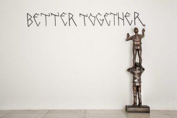 Flávio Cerqueira – um escultor de significados
Curadoria:  Lilia Schwarcz. Visitação a partir de amanhã até 24 de agosto, das 9h às 21h, na Galeria 2 do CCBB (SCES Trecho 02 Lote 22 – Edif. Presidente Tancredo Neves) 
 -  (crédito:  CARLA FIALDNI)