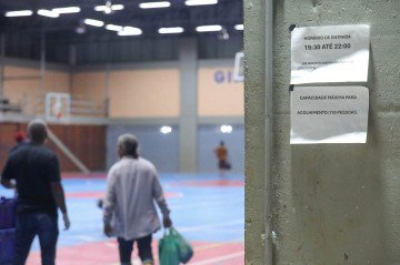 Mais de 2 mil atendimentos já foram feitos no abrigo provisório contra o frio, na 907 Sul, desde 22 de maio -  (crédito:  JOEL RODRIGUES)