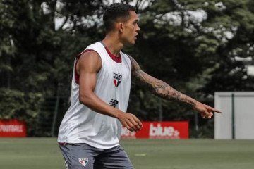 Santos negocia a contratação do lateral Igor Vinícius -  (crédito: Foto: Erico Leonan/saopaulofc)