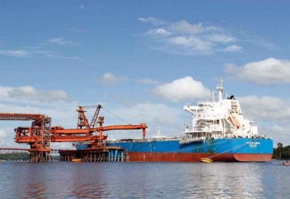 Em relação às exportações, as maiores quedas vieram da indústria extrativa, com destaque para óleos brutos de petróleo (-7,8%)  -  (crédito: Divulgação) -Em relação às exportações, as maiores quedas vieram da indústria extrativa, com destaque para óleos brutos de petróleo (-7,8%)  -  (crédito: Divulgação)