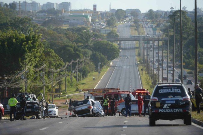 Acidente deixa uma pessoa morta e outras duas feridas na EPIA Sul, sentido Gama -  (crédito: Ed Alves/CB/D.A Press)