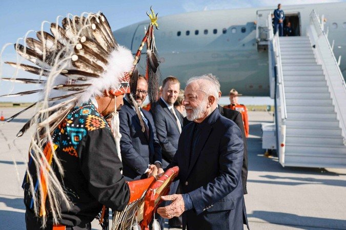 Além da Cúpula, Lula deve realizar reunião bilaterais com outros chefes de Estado enquanto estiver no Canadá. O encontro ocorre nesta terça (17/6). - (crédito: Ricardo Stuckert/PR) Além da Cúpula, Lula deve realizar reunião bilaterais com outros chefes de Estado enquanto estiver no Canadá. O encontro ocorre nesta terça (17/6). - (crédito: Ricardo Stuckert/PR)