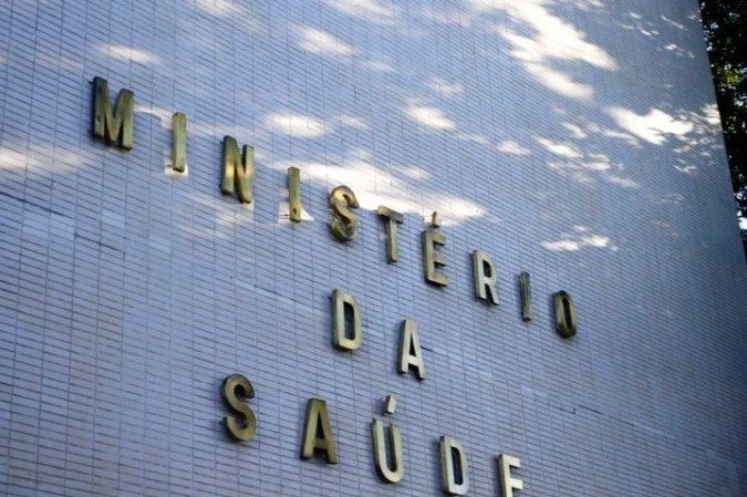 A principal delas é que débitos jamais podem superar créditos — ou seja, gastar mais do que se arrecada é tomar um caminho sem volta para o abismo - (crédito: Marcello Casal Jr/Agência Brasil) A principal delas é que débitos jamais podem superar créditos — ou seja, gastar mais do que se arrecada é tomar um caminho sem volta para o abismo - (crédito: Marcello Casal Jr/Agência Brasil)