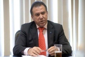 Ministro Marinho decide prorrogar medida que restringe trabalho nos feriados - 