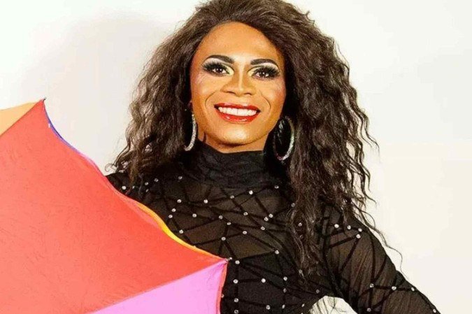 Ruth Venceremos é a persona drag queen do pernambucano Erivan Hilário dos Santos - (crédito: Reprodução) Ruth Venceremos é a persona drag queen do pernambucano Erivan Hilário dos Santos - (crédito: Reprodução)