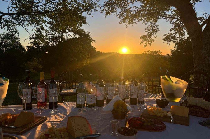 A vinícola Cordilheira de Santana, próxima a Livramento, tem vista para o Cerro Palomas