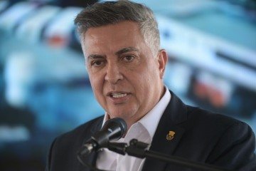 Álvaro Damião (União Brasil) chegou em Belo Horizonte nesta quarta-feira (18/6) após saída às pressas de Israel -  (crédito: Leandro Couri/EM/D.A. Press)