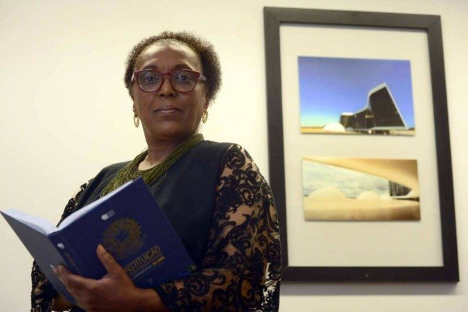 Caso seja nomeada, Vera Lúcia será a primeira mulher negra a ocupar a cadeira de ministra efetiva - (crédito: Marcelo Ferreira/CB/D.A Press.) Caso seja nomeada, Vera Lúcia será a primeira mulher negra a ocupar a cadeira de ministra efetiva - (crédito: Marcelo Ferreira/CB/D.A Press.)