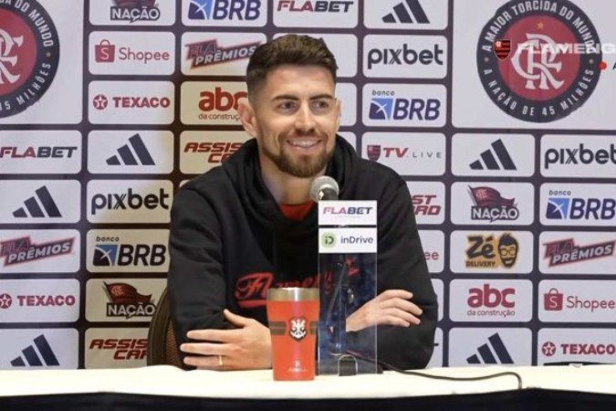 Volante do Flamengo, Jorginho em coletiva nesta quarta-feira - (crédito: Foto: Reprodução / Flamengo TV) Volante do Flamengo, Jorginho em coletiva nesta quarta-feira - (crédito: Foto: Reprodução / Flamengo TV)