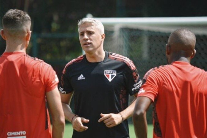 Crespo reencontrará rostos conhecidos nesta volta ao São Paulo - (crédito: Foto: Divulgação / São Paulo) Crespo reencontrará rostos conhecidos nesta volta ao São Paulo - (crédito: Foto: Divulgação / São Paulo)
