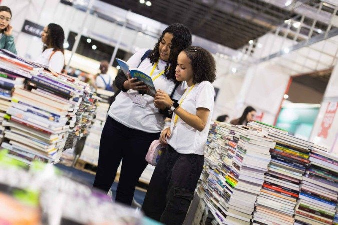 Evento registra um público recorde de 130 mil crianças, adolescentes e jovens das redes pública e privada de ensino -  (crédito: Divulgação Bienal do Livro Rio / Filmart)