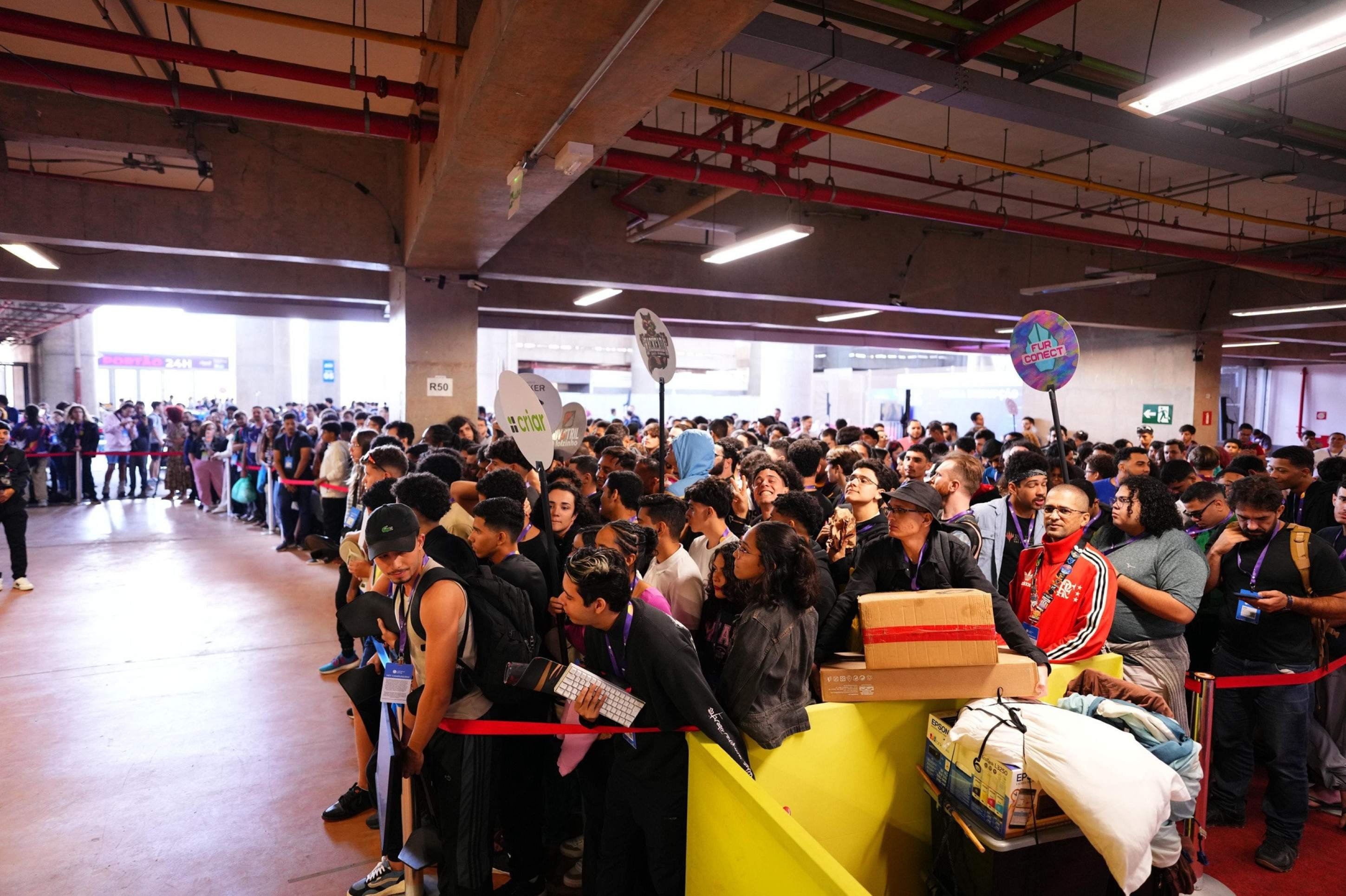 A Campus Party 2025 recebe 77 caravanas de todo o país e tem previsão de mais de 150 mil visitantes