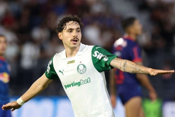 MAURÍCIO - Entrou no lugar do amarelado (e cansado) Raphael Veiga. Na primeira oportunidade, deu enfiada espetacular para Flaco López, que foi parar dentro do gol. NOTA 7,5. Foto: Cesar Greco/Palmeiras/by Canon