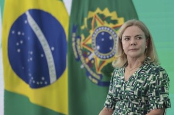 Gleisi Hoffmann defendeu que o ajuste no IOF foi necessário para cumprir o arcabouço fiscal -  (crédito: Gil Ferreira/SRI)