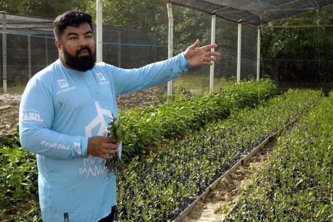  16/06/2025 Crédito: Marcelo Ferreira/CB/D.A Press. Brasil. Brasília - DF - Bragança ( Pará), Projeto Mangues da Amazônia. Paulo Cesar Virgulino Júnior, pesquisador e integrante do Mangues da Amazônia.