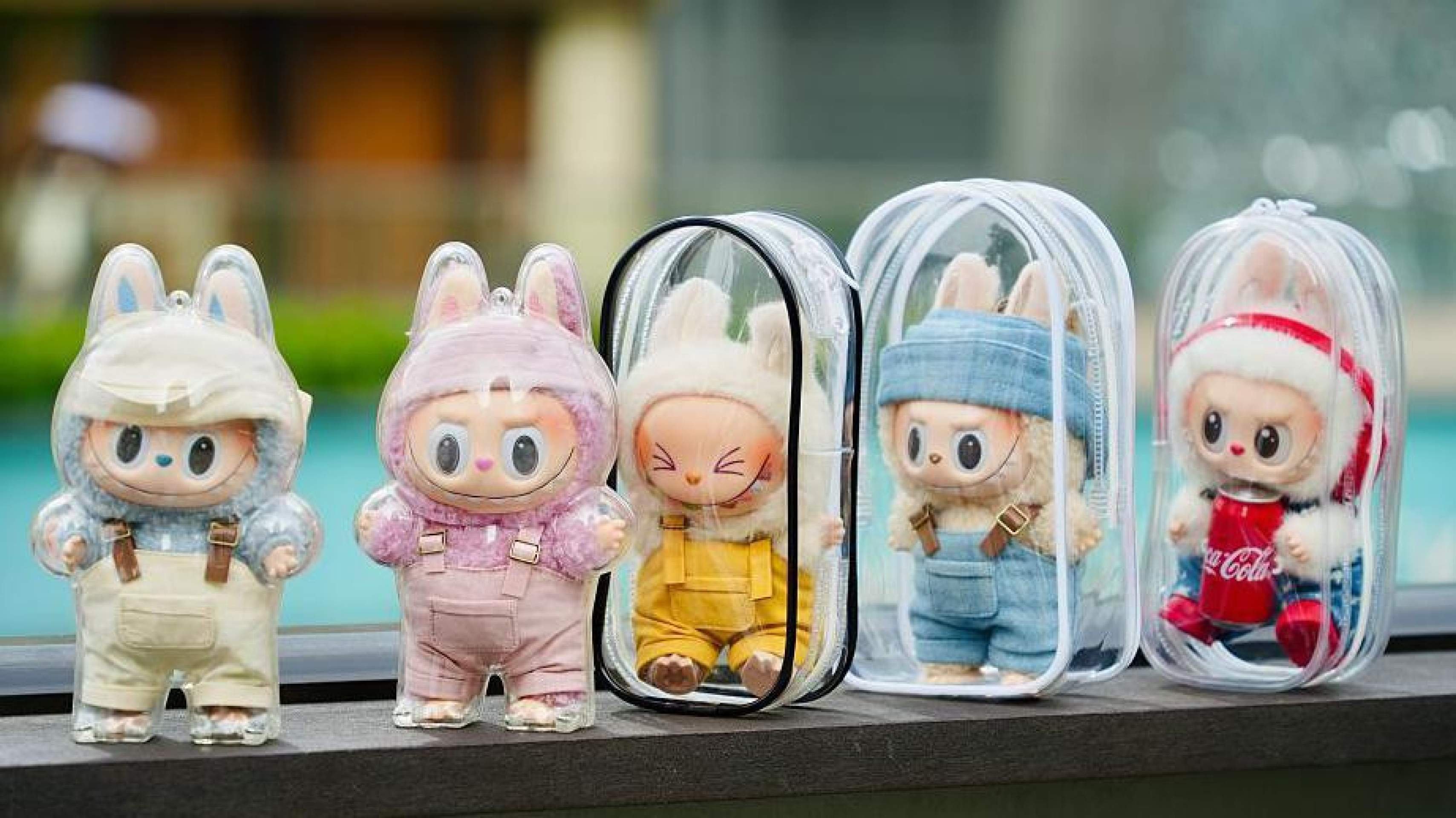O universo Labubu inclui outros personagens que inspiraram bonecos próprios -  (crédito: Getty Images)