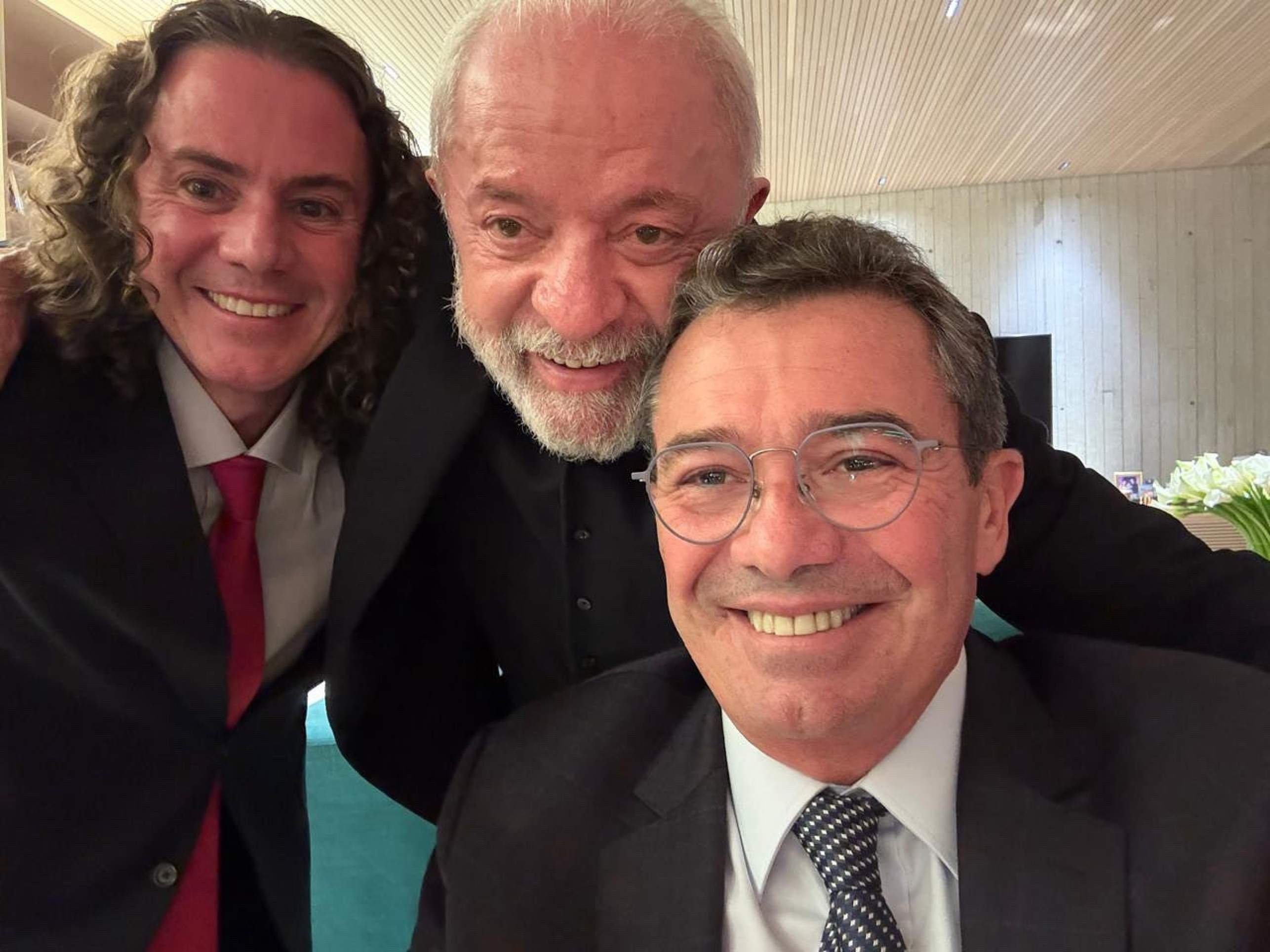 Lula participa de jantar oferecido pelo presidente do TCU